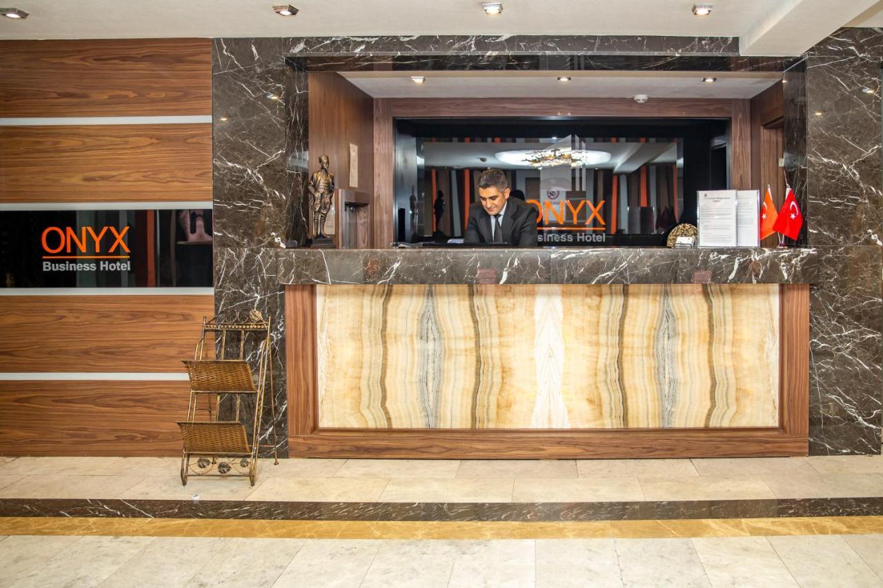 Onyx Business Hotel Ankara Exterior photo